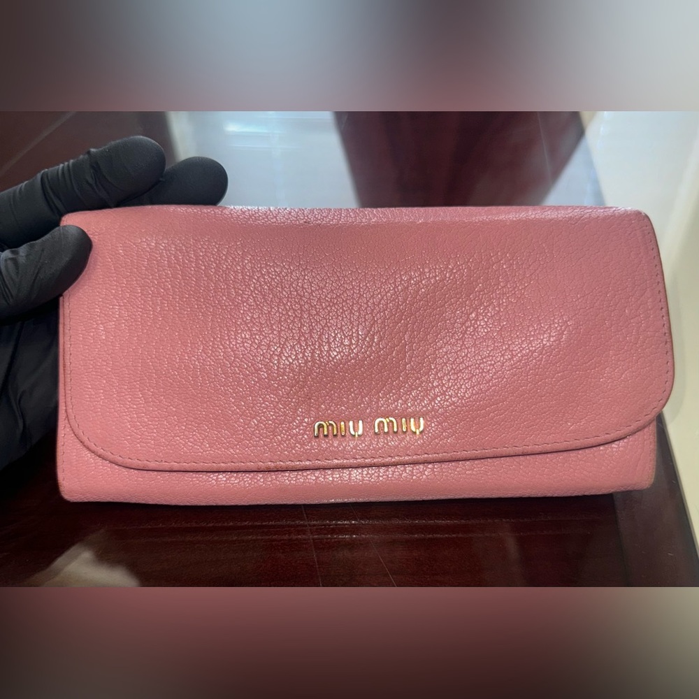 Authentic miu miu wallet